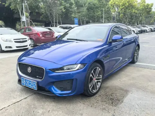 Jaguar XE