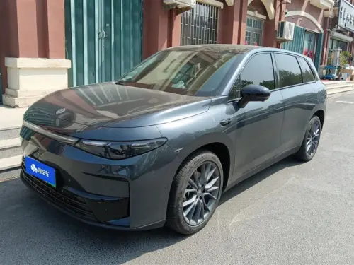 Leapmotor C10