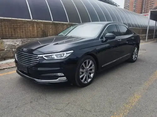 Ford Taurus