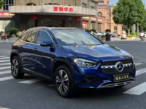 Mercedes-Benz GLA