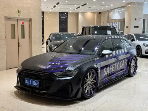 Audi RS6