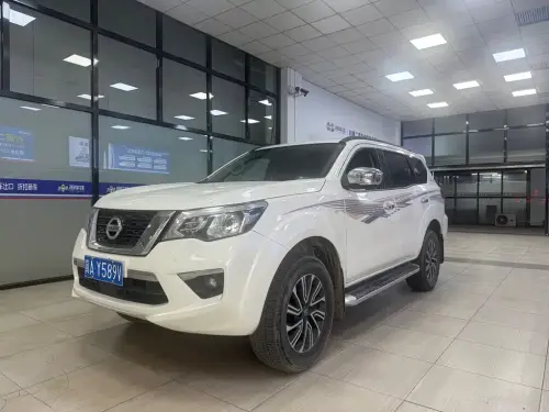 Nissan Terra