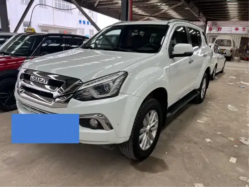 Isuzu mu-X