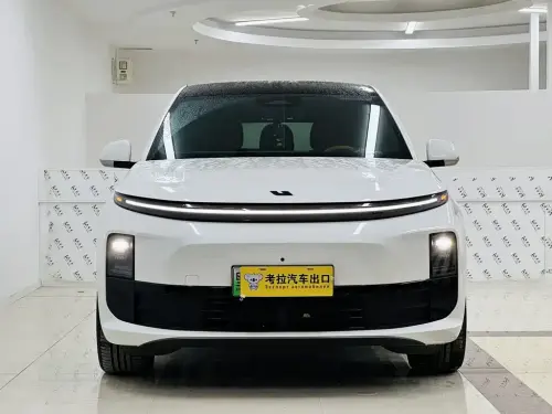 Li Auto L6