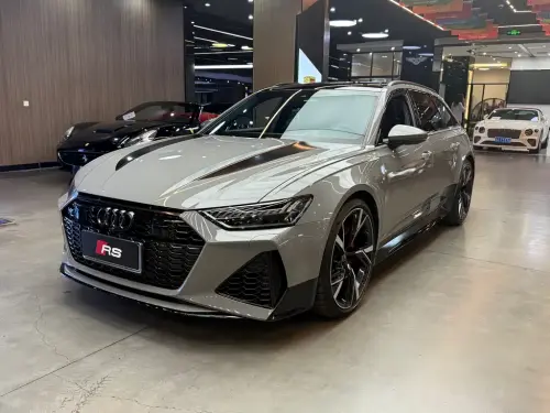 Audi RS6