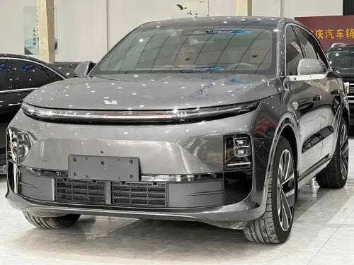 Li Auto L6