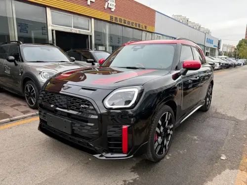 Mini JCW Countryman
