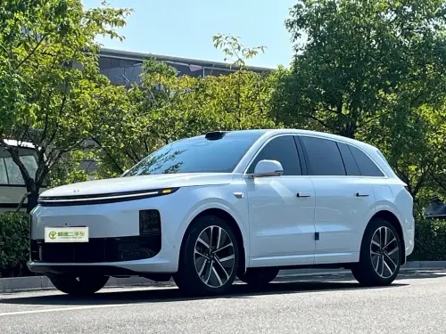 Li Auto L6