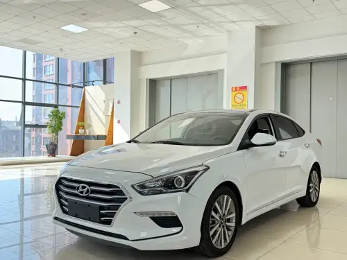 Hyundai Mistra