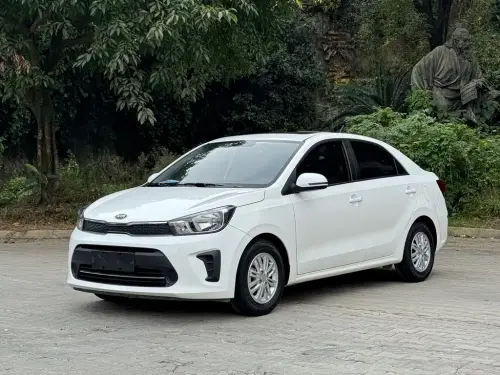 Kia Pegas