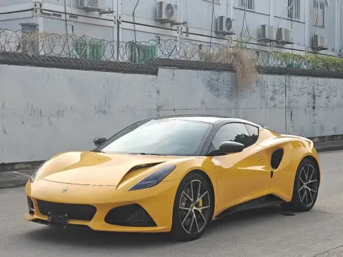 Lotus Emira