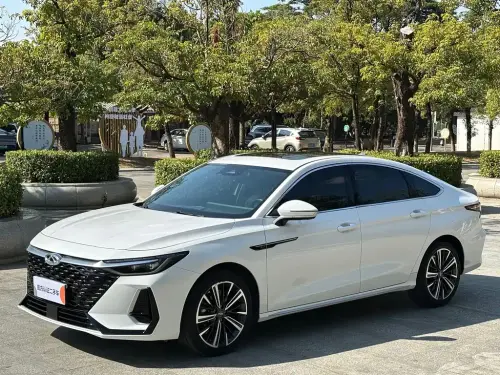 Chery Arrizo 8