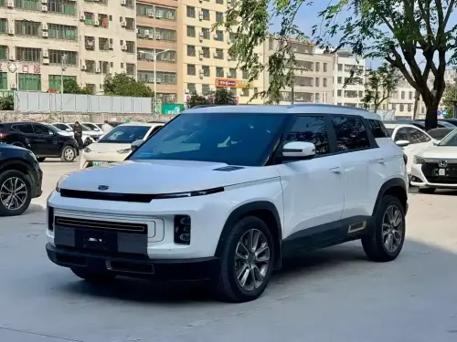Geely Icon