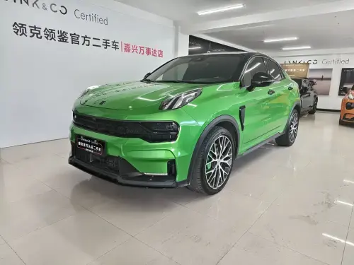Lynk & Co 05