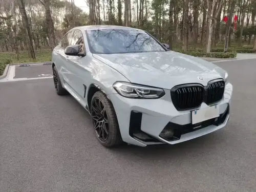 BMW X4M