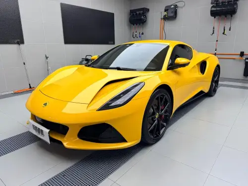 Lotus Emira