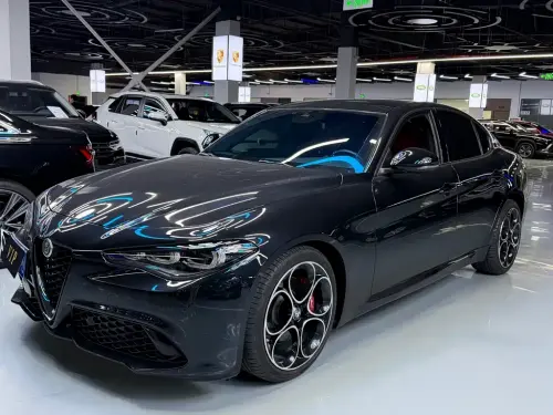 Alfa Romeo Giulia