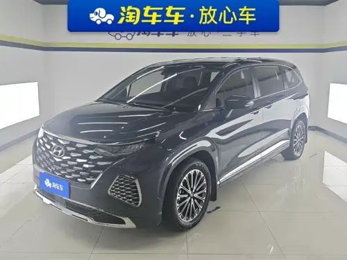 Hyundai Custo