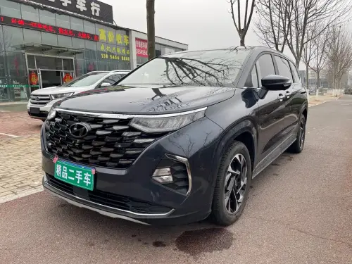 Hyundai Custo