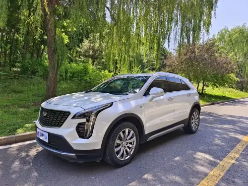 Cadillac XT4