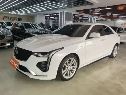 Cadillac CT4