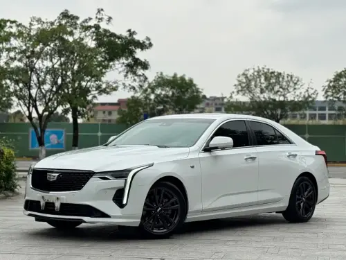 Cadillac CT4