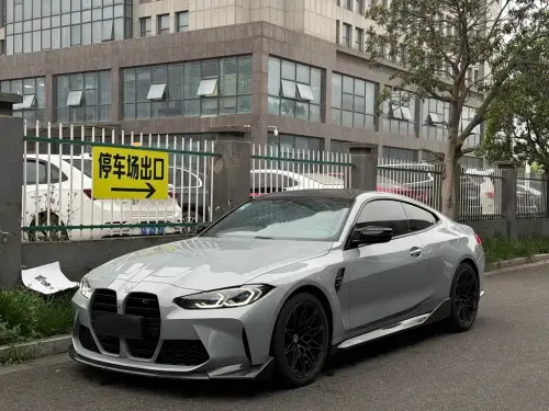 BMW M4