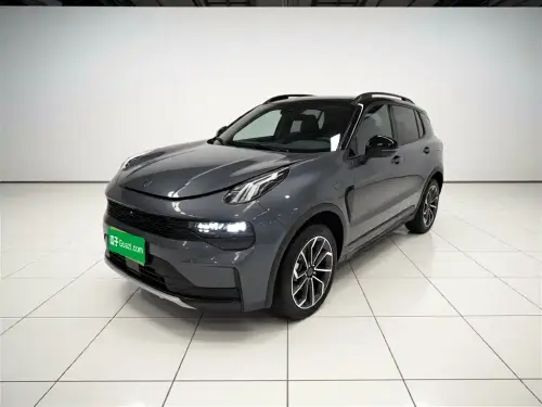 Lynk & Co 01
