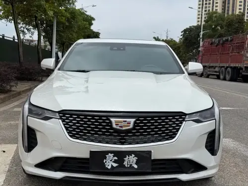 Cadillac CT4
