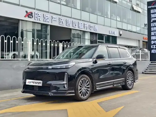 Geely M9