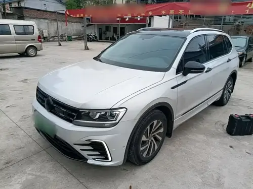 Volkswagen Tiguan L PHEV