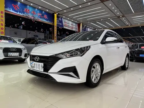 Hyundai Verna