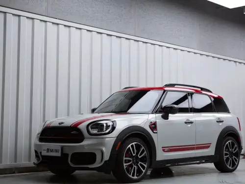 Mini JCW Countryman