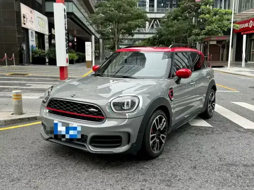 Mini JCW Countryman