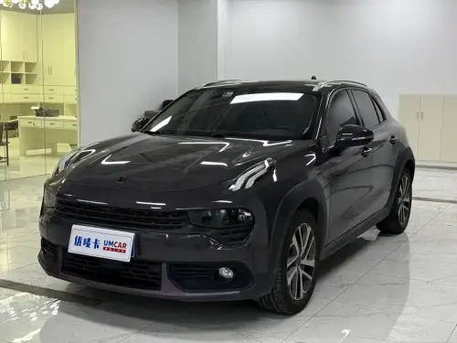 Lynk & Co 02