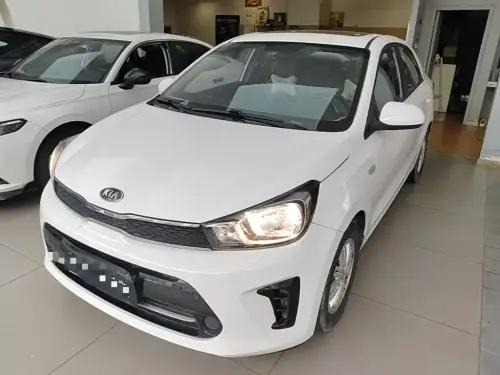 Kia Pegas