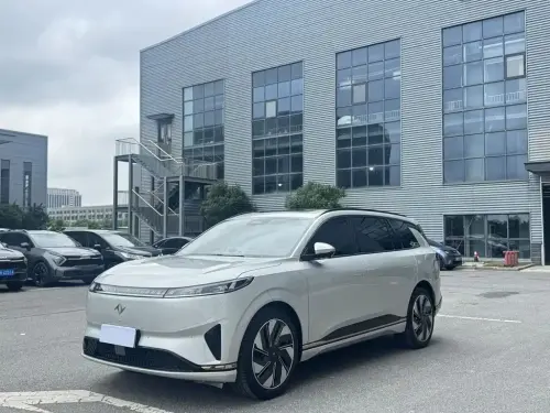 Dongfeng 008