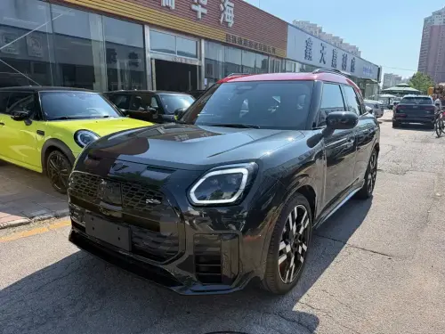 Mini JCW Countryman