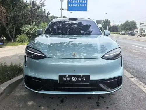 AITO M6