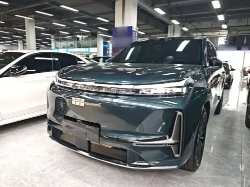 Geely M9