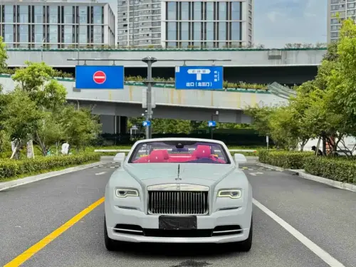 Rolls-Royce Dawn