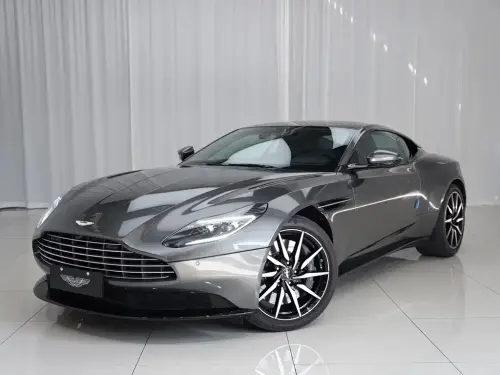 Aston Martin DB11