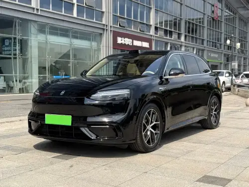 AITO M6