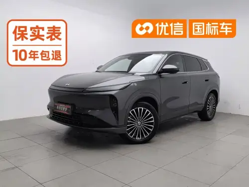 Dongfeng L8