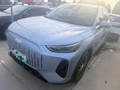 Chery T9