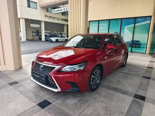 Lexus CT
